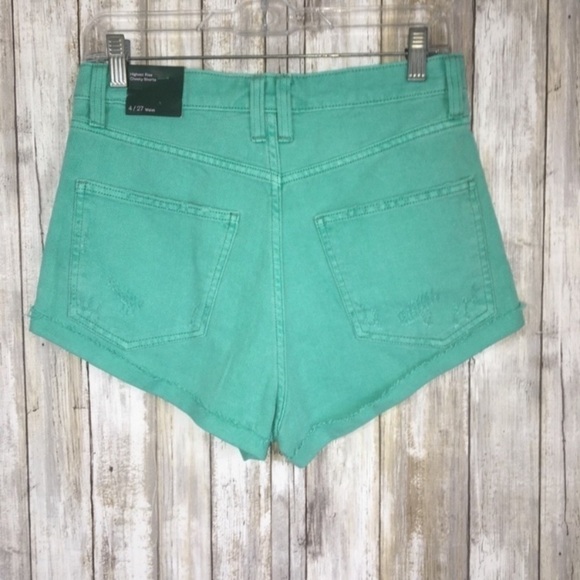 NWT Wild Fable Green High Rise Cheeky Shorts - Picture 4 of 4